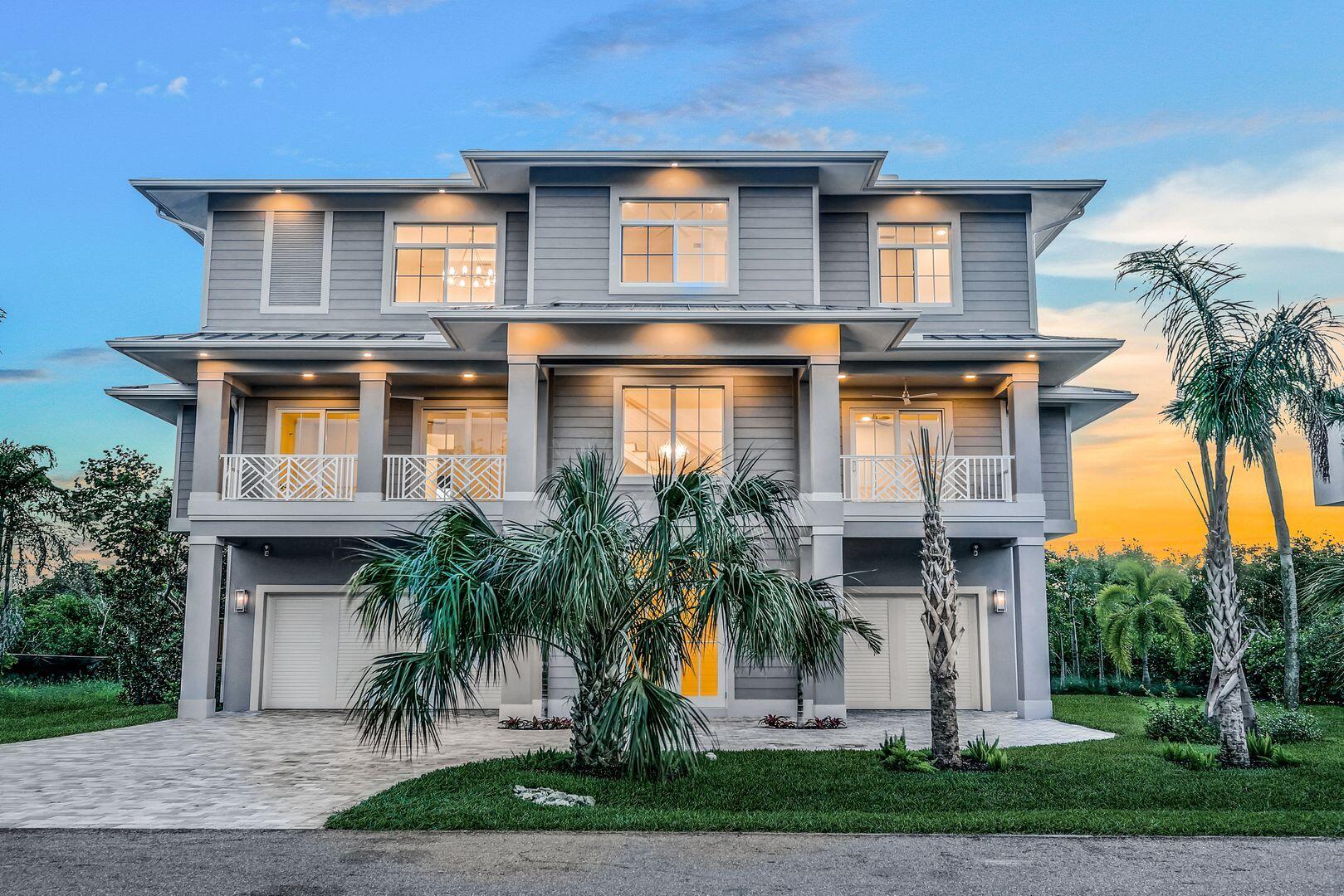 700 Waterside Dr, Marco Island