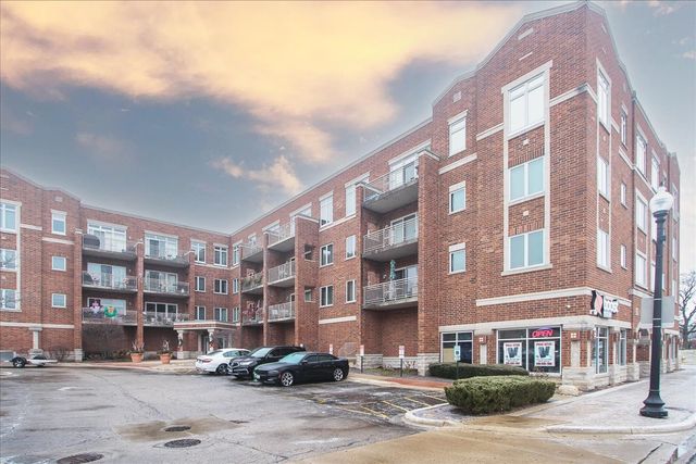 $189,900 | 515 Main Street, Unit 203 | West Chicago