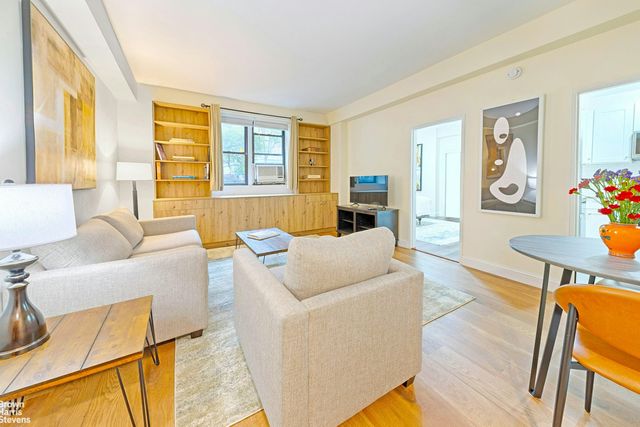 $545,000 | 342 East 53rd Street, Unit 0B | Midtown East