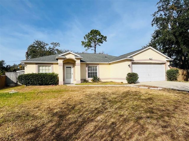 $1,895 | 2800 Kingsdale Drive | Deltona Lakes