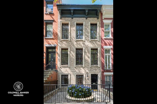 $5,950,000 | 422 East 84th Street | Upper East Side