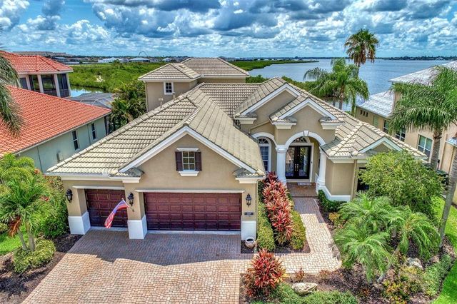 $1,695,000 | 118 12th Avenue East | Palmetto