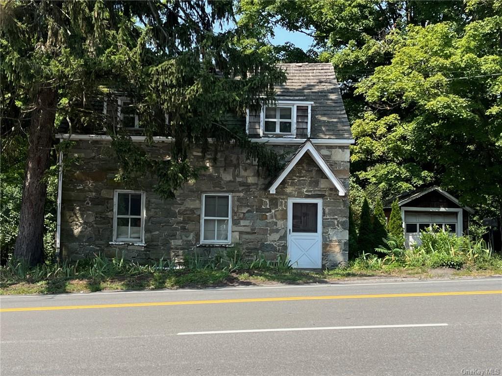 front view of house with a yard