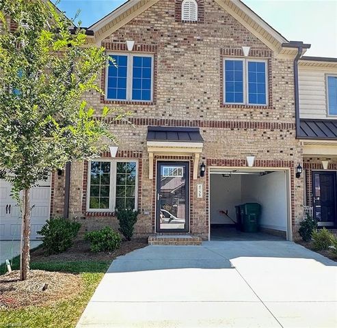 $2,195 | 4758 Willowstone Drive | High Point