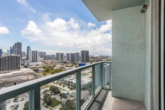 $425,000 | 1900 North Bayshore Drive, Unit 2919 | Edgewater