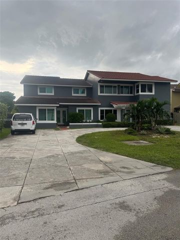 $690,000 | 20042 West Lake Drive | Country Club of Miami