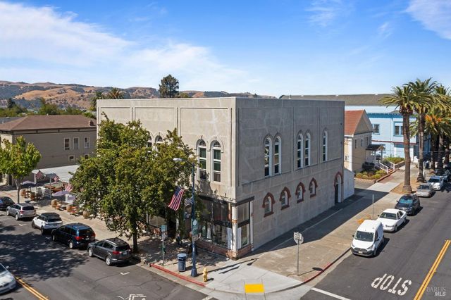 $2,400,000 | 106 West J Street | Historic Downtown Benicia