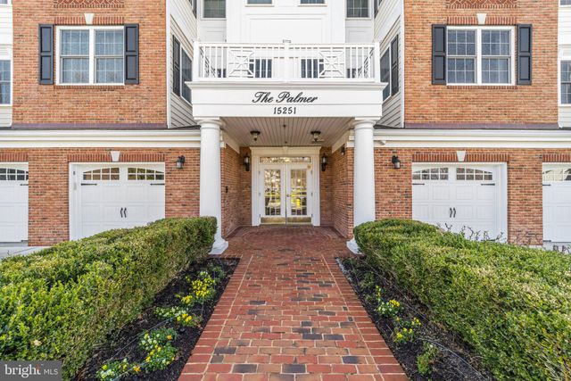 $475,000 | 15251 Royal Crest Drive, Unit 303 | The Greenbrier Condominiums