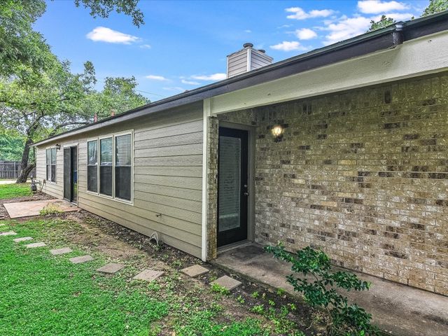 $399,000 | 7825 Beauregard Circle, Unit 6 | Southwest Oaks