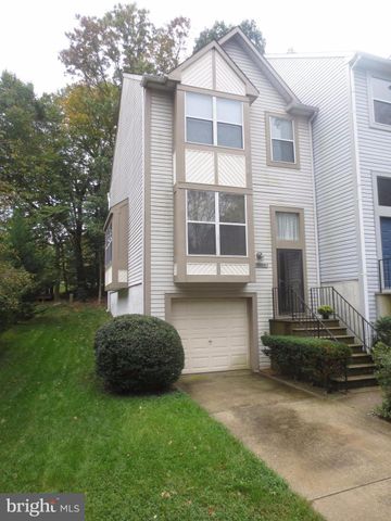 $2,700 | 9602 Clocktower Lane | Huntington