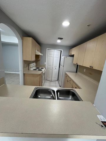 $2,450 | 6560 Northwest 114th Avenue, Unit 507 | Doral