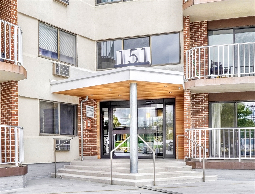 a view of a building with sitting space