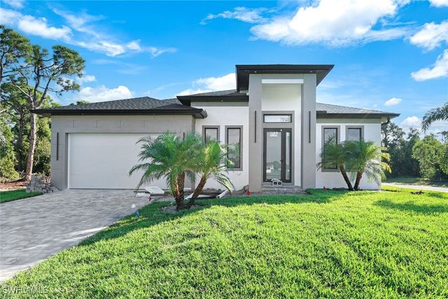 $399,900 | 4501 Northwest 36th Avenue | Cape Coral