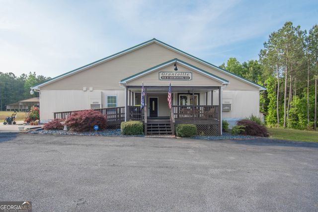 $999,900 | 5710 Hwy 29 Road | Grantville