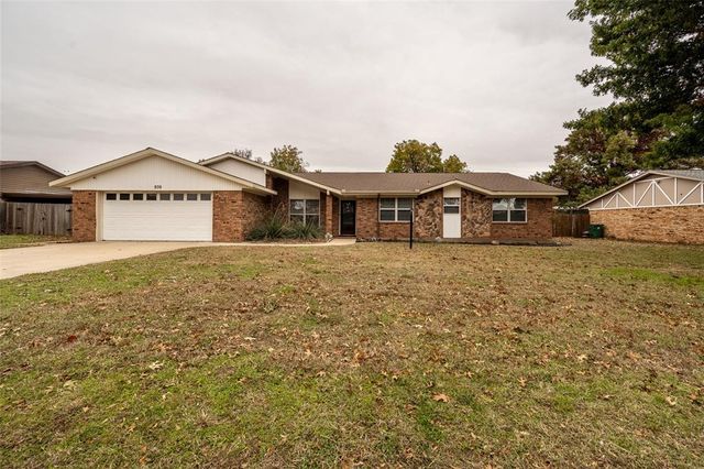 $339,999 | 939 Tejas Drive | Burkburnett