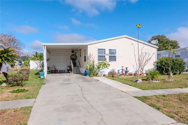 $265,000 | 6130 Ridgeway Drive | Zephyrhills