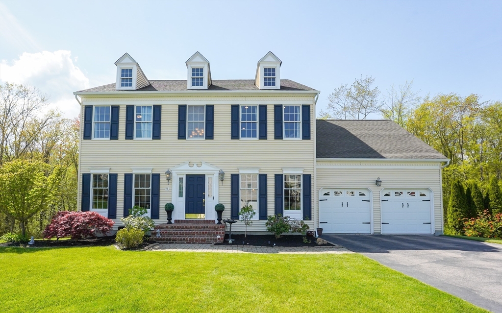 front view of house with a yard