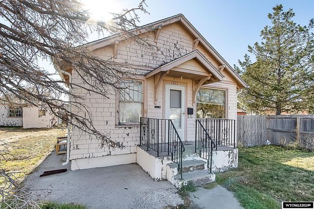 $240,000 | 1321 East 23rd Street | Historic Cheyenne