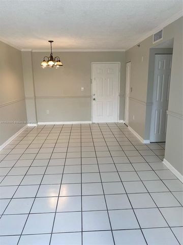 $2,200 | 600 Northwest 32nd Place, Unit 317 | West Flagler