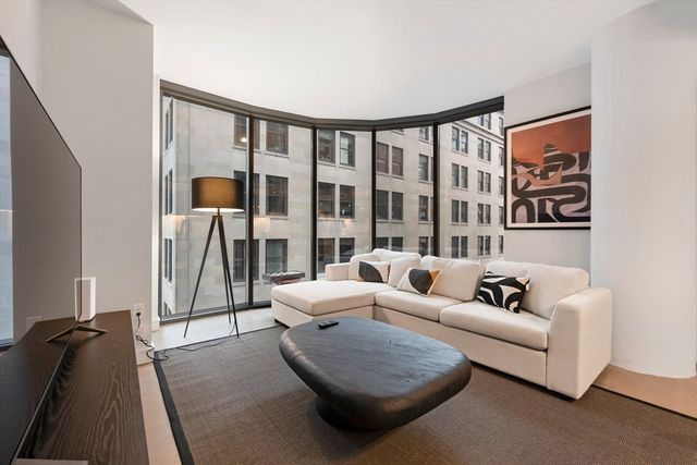 $5,200 | 55 Lagrange Street, Unit 704 | Midtown Boston