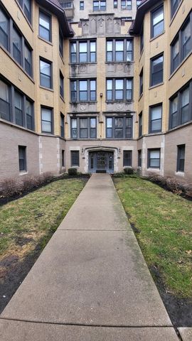 $1,350 | 5533 South Everett Avenue, Unit GDN | East Hyde Park