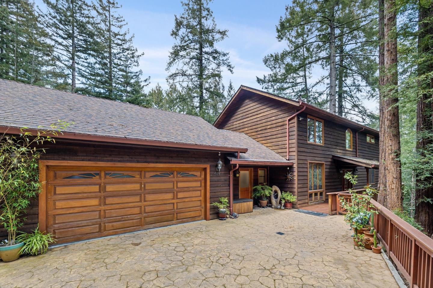 a view of house with a outdoor space