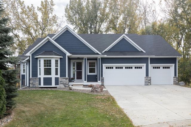 $1,125,000 | 9352 Wilderness Cove | Eden Prairie