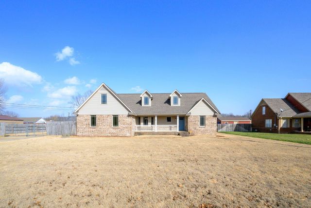 $329,000 | 14 Azalea Drive | Green Pastures