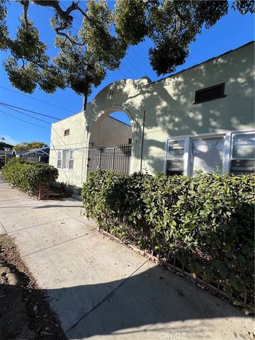 $1,350 | 551 West 10th Street | Downtown Long Beach