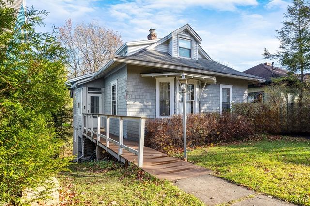 $349,000 | 1053 Ackerman Avenue | University Neighborhood