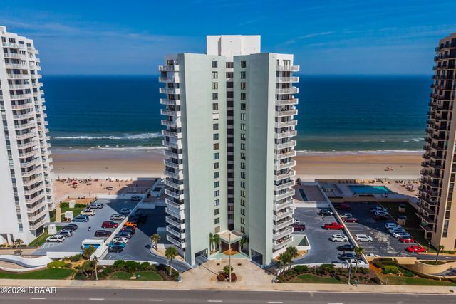 $369,000 | 3047 South Atlantic Avenue, Unit 1906 | Daytona Beach Shores