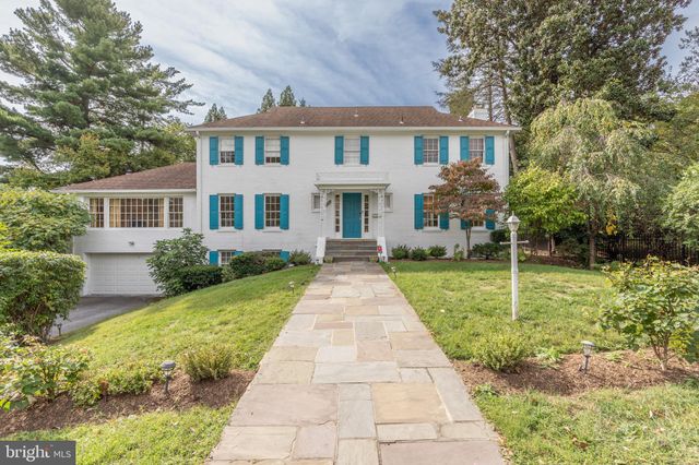 $1,895,000 | 5510 Pembroke Road | Bradley Hills