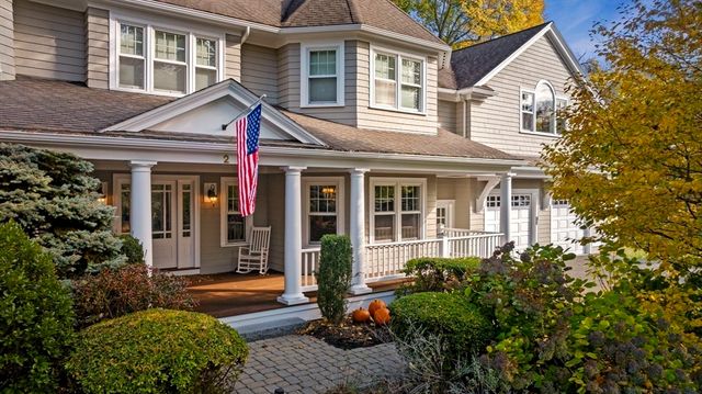 $2,385,000 | 2 Ocean Meadow Lane | Marblehead