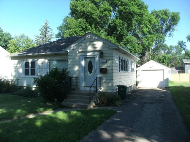 $163,500 | 127 E Street | Marshall