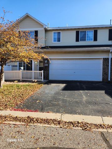 $273,900 | 1808 Mockingbird Avenue | Shakopee