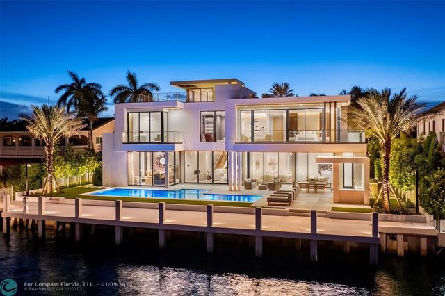 $30,000,000 | 68 Isla Bahia Drive | Harbor Beach