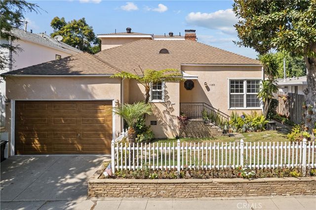 $2,249,000 | 11333 Montana Avenue | Brentwood