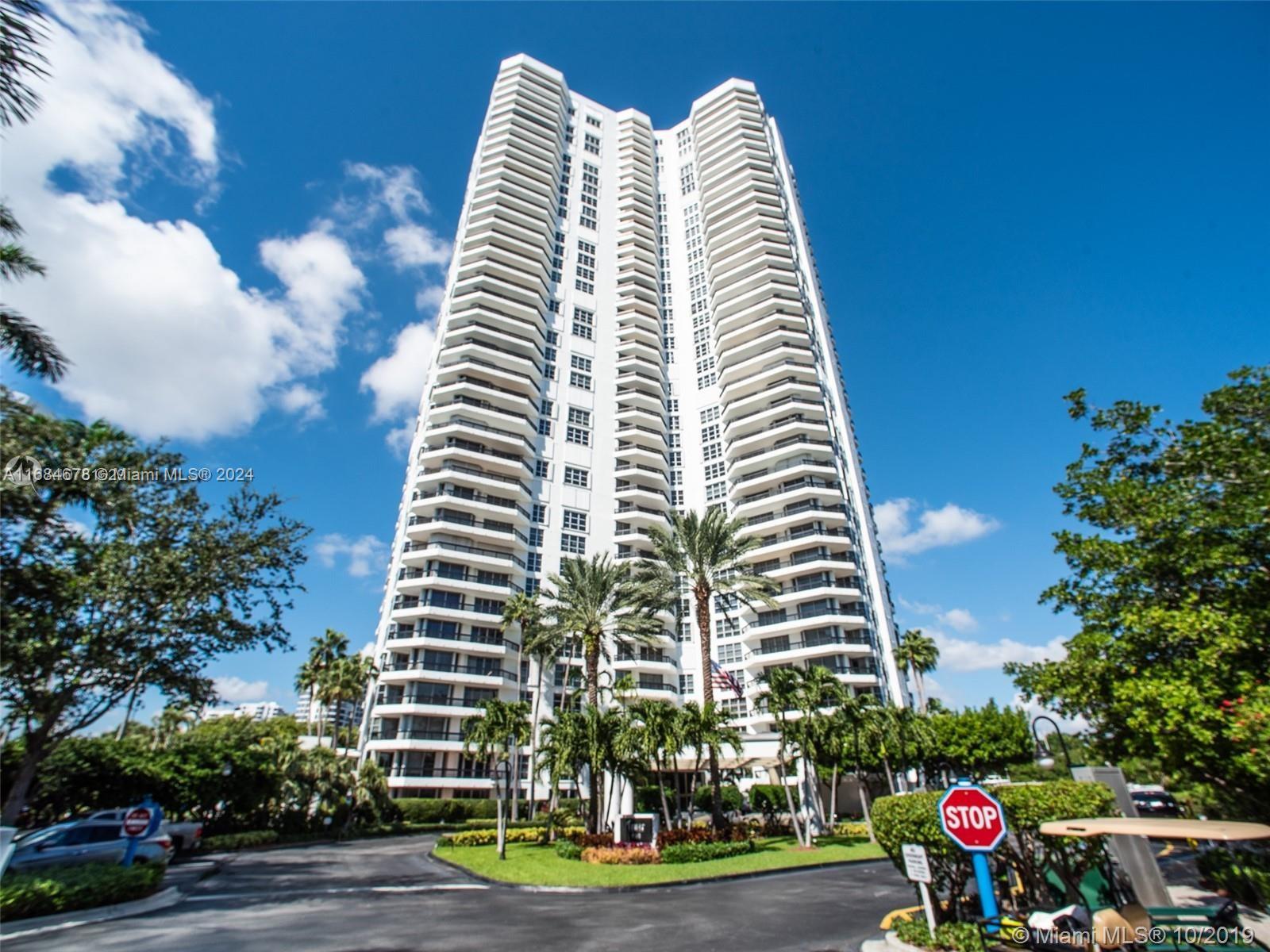 a view of a multi story residential apartment building