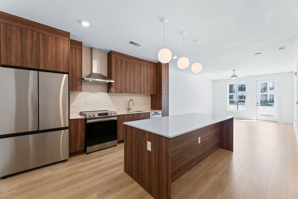 Kitchen - Warm Color Scheme