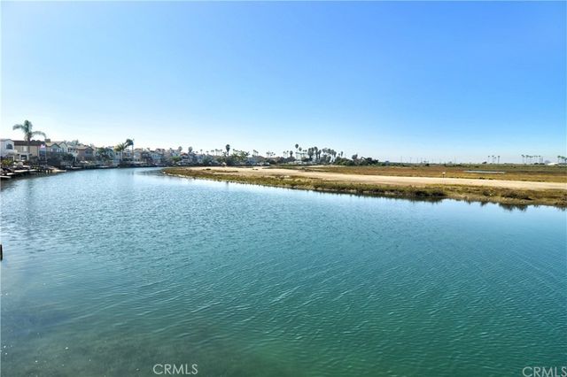 $7,500 | 401 Canal Street | West Newport-Lido