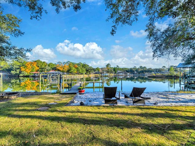 $1,575,000 | 305 Osceola Court | Niceville