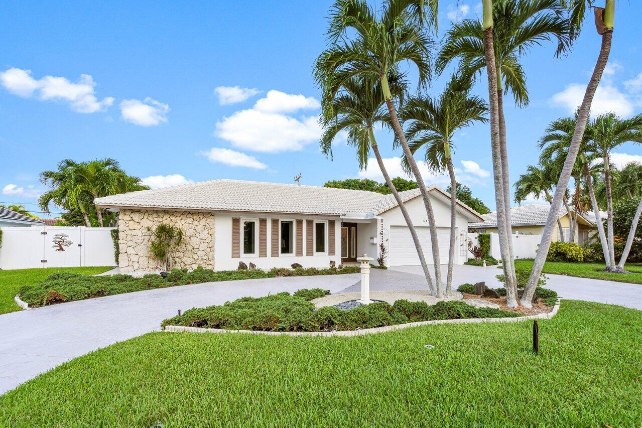 Huge circular driveway