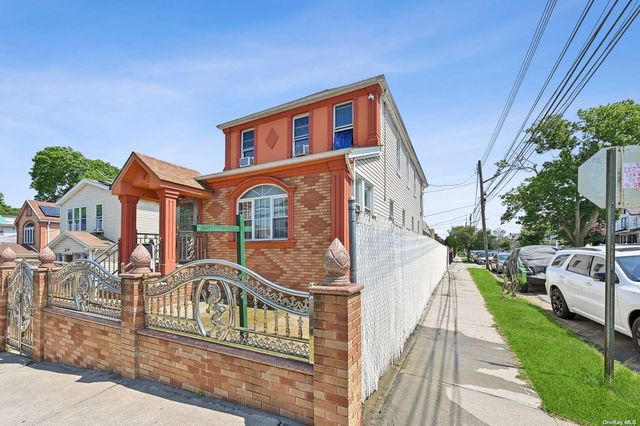 $1,100,000 | 135-02 Foch Boulevard | South Ozone Park