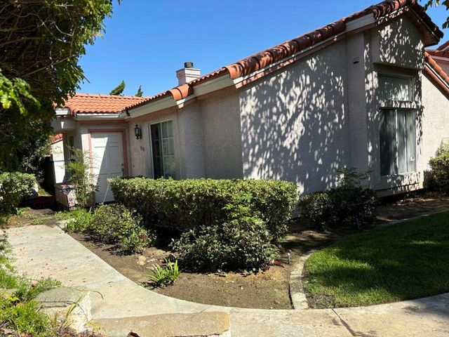 $699,500 | 1130 Zarza Corte | Rancho Del Rey