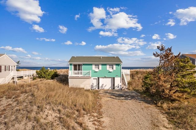 $1,799,000 | 311 Phillips Road | Sagamore Beach