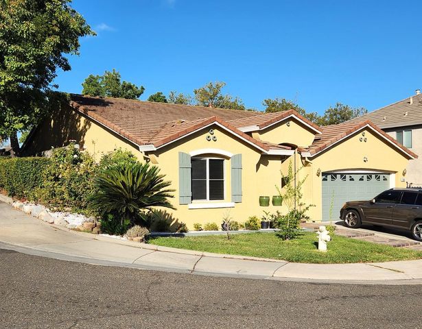 $545,000 | 7805 Megan Ann Court | Antelope