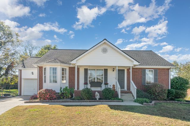 $399,900 | 306 Summit Point | Windtree Trace