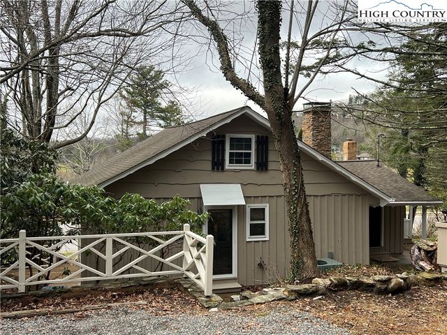 $2,500 | 157 Cliff Lane | Blowing Rock