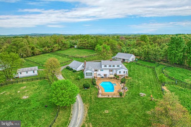 $2,450,000 | 36181 Foxlore Farm Lane