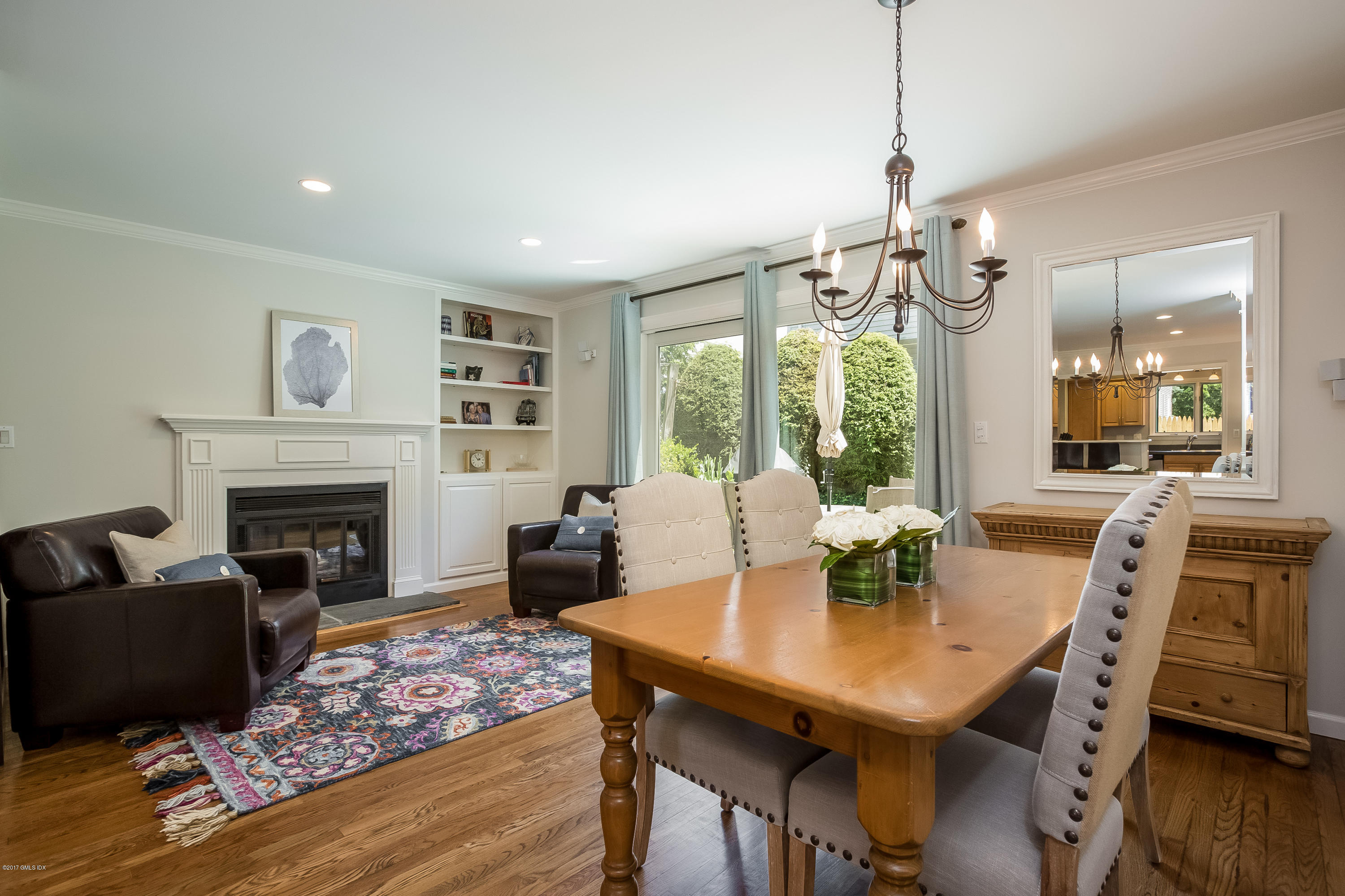 Dining Room/Living Room